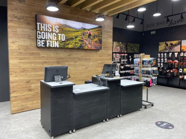 Trek Bicycle Showroom – 4